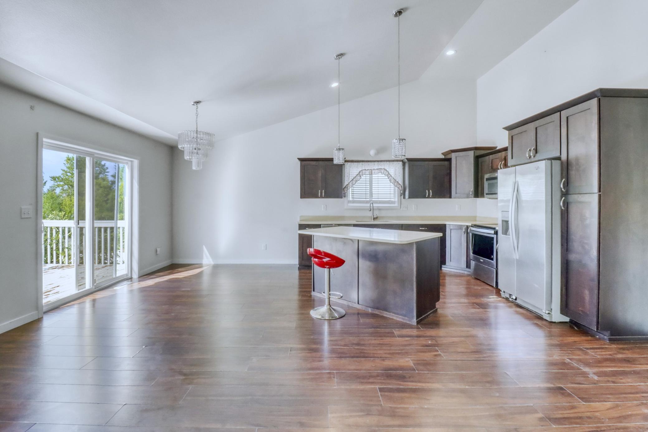 Kitchen1_6.JPG