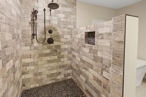 12987 Hillton Road, Little Falls, MN 56345