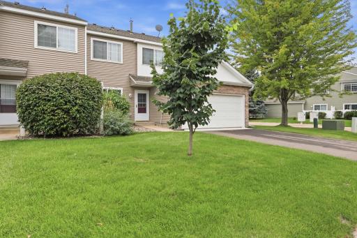 1216 Elmwood Avenue, Shakopee, MN 55379