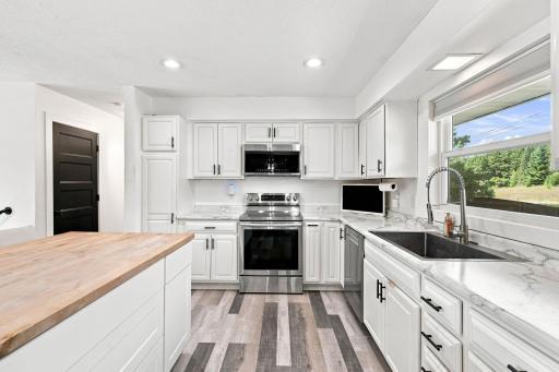 10201 209th Street N, Forest Lake, MN 55025