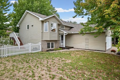 1825 Lupine Drive, Hudson, WI 54016