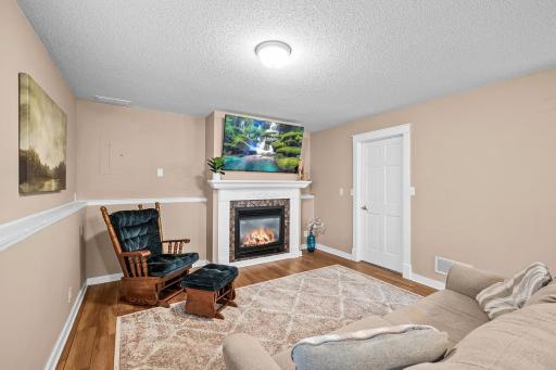 1825 Lupine Drive, Hudson, WI 54016