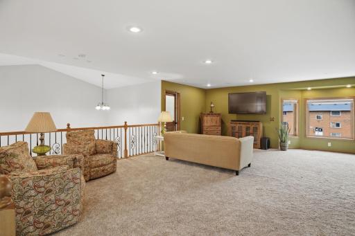 9140 Aldrich Avenue S, Bloomington, MN 55420