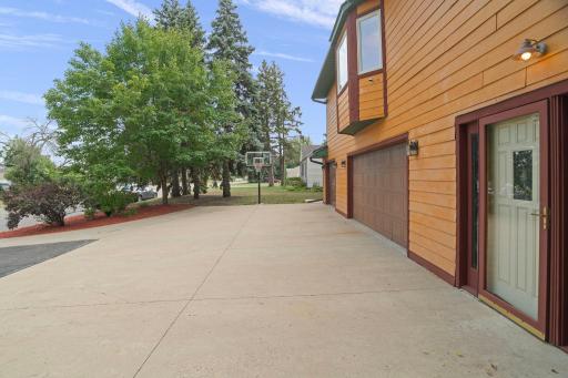 9140 Aldrich Avenue S, Bloomington, MN 55420