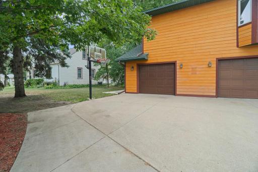 9140 Aldrich Avenue S, Bloomington, MN 55420