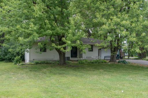 400 2nd Avenue, Pemberton, MN 56078