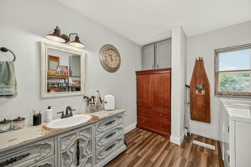 460 1st Avenue SW, Harmony, MN 55939