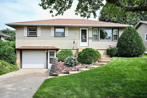 Photo for 2311 18th Street NW, Rochester, MN 55901 - listing #7134356 2311 18th Street NW, Rochester, MN 55901