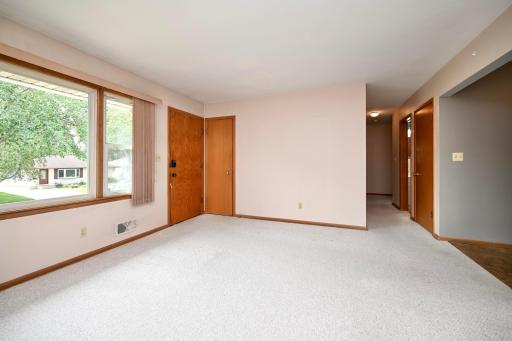 4 Living Room II.jpg