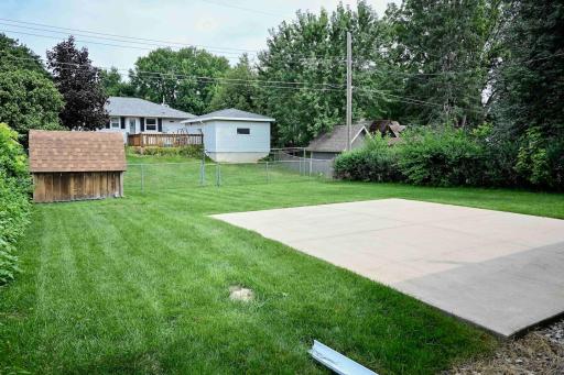 29 Back Yard.jpg