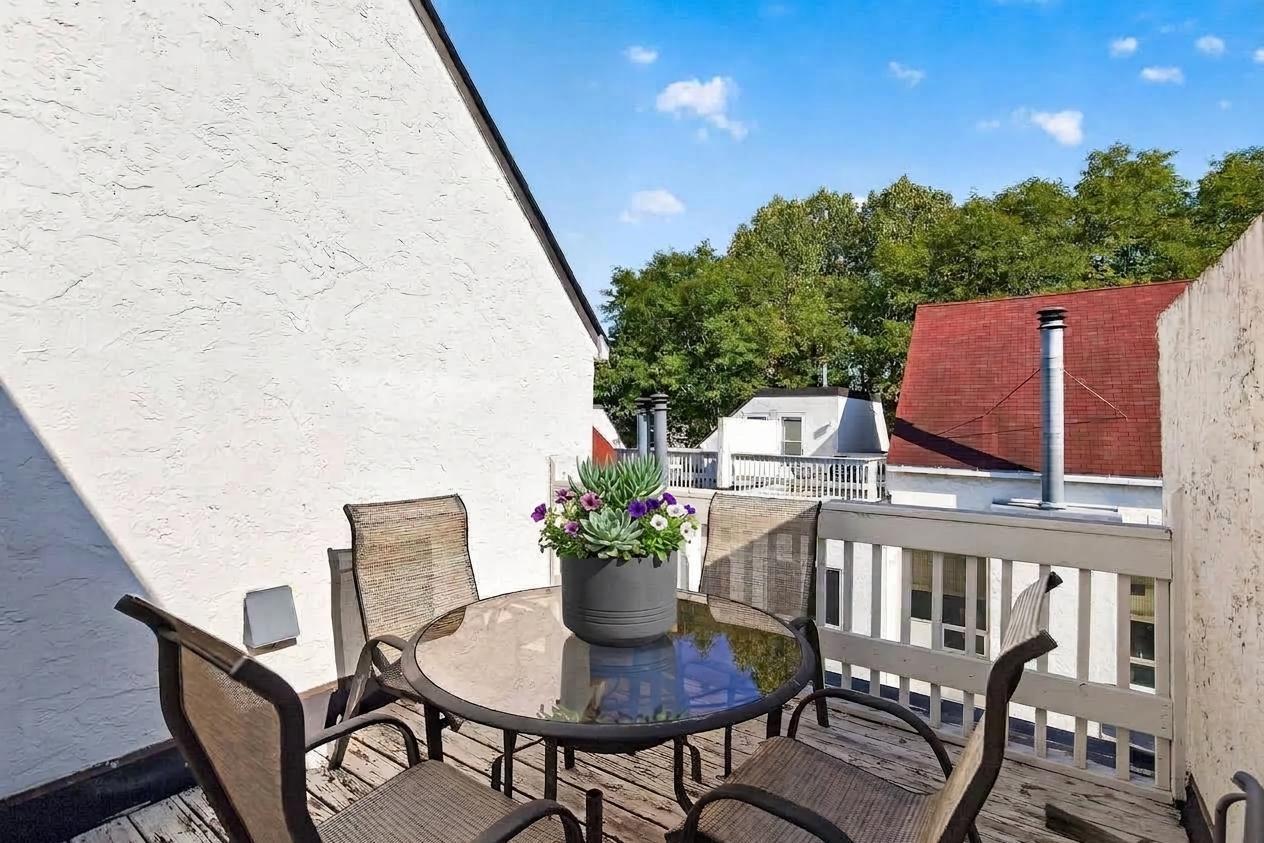 Roof Top Patio