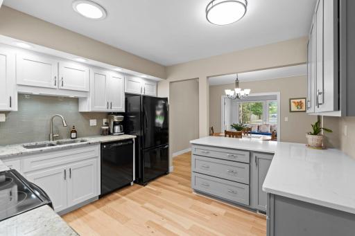 Large updated kitchen