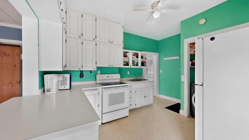 108 2nd Street NE, Grand Meadow, MN 55936