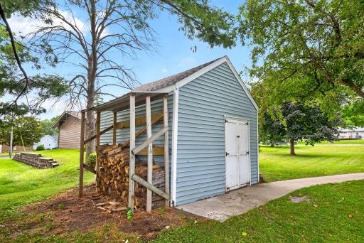 108 2nd Street NE, Grand Meadow, MN 55936