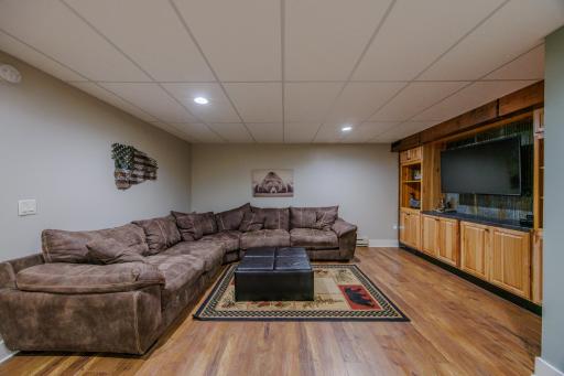 6351 Island View Drive NE, Bemidji, MN 56601