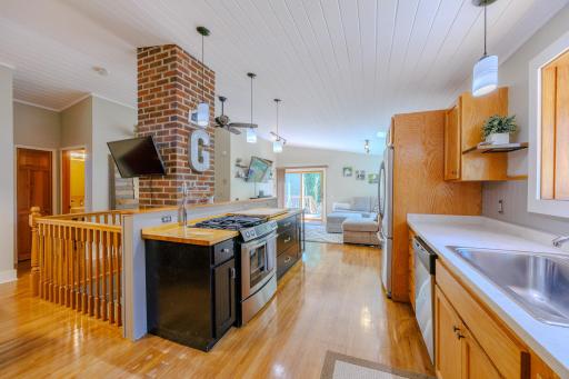 6351 Island View Drive NE, Bemidji, MN 56601