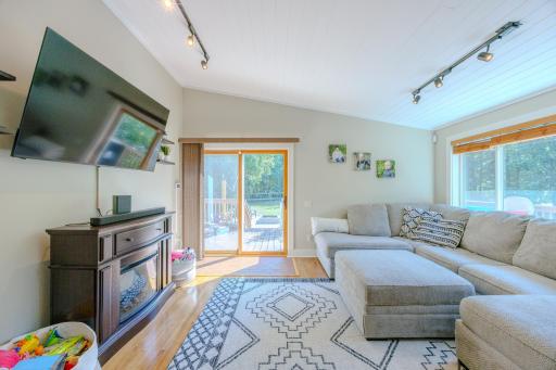 6351 Island View Drive NE, Bemidji, MN 56601