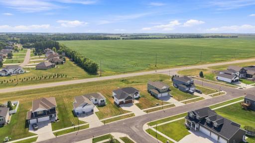 1504 75th Avenue S, Fargo, ND 58104