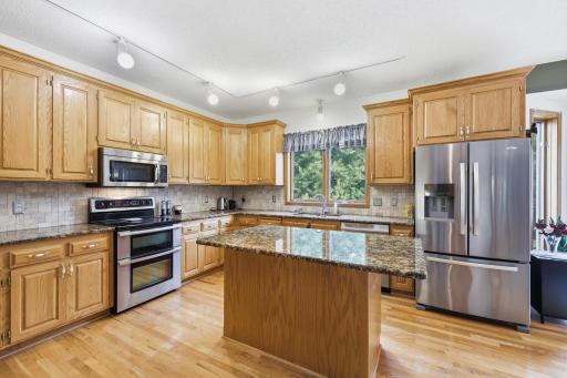 21386 Goldenrod Circle, Rogers, MN 55374
