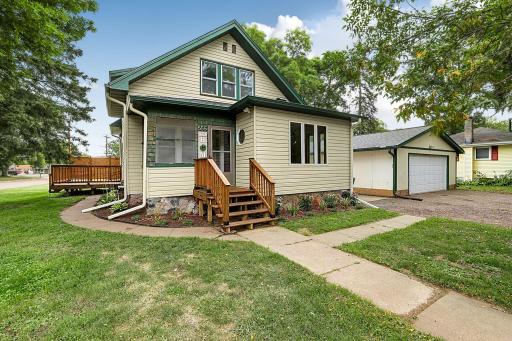 555 2nd Avenue NW, Milaca, MN 56353