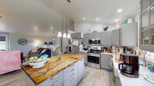 10479 92nd Avenue SW, New Richland, MN 56072