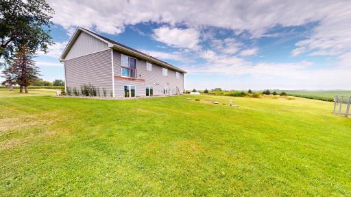 10479 92nd Avenue SW, New Richland, MN 56072