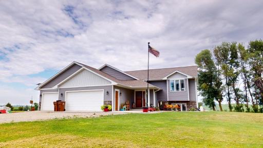 10479 92nd Avenue SW, New Richland, MN 56072