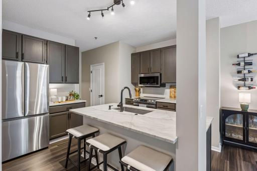 8350 Kimball Drive, Eden Prairie, MN 55347