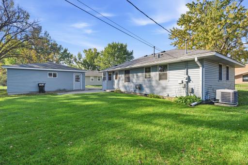 9025 10th Avenue S, Bloomington, MN 55420