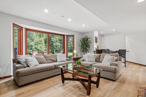 2915 Bruce Court, Inver Grove Heights, MN 55077