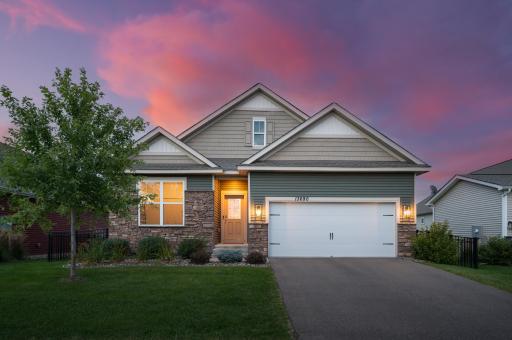 Photo for 13690 Applewood Trail, Rosemount, MN 55068 - listing #7134446 Like new main-level living w/3-stall garage