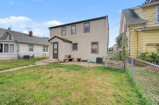 143 12th Avenue N, South Saint Paul, MN 55075