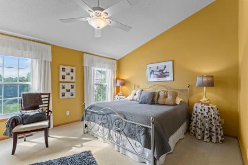Vaulted primary suite!!