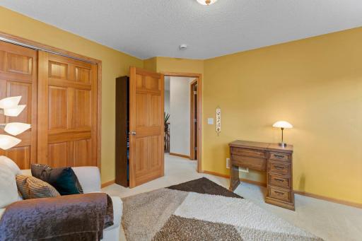 Spacious 3 bedrooms up!