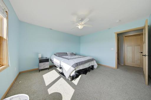 42 bedroom 3.jpg