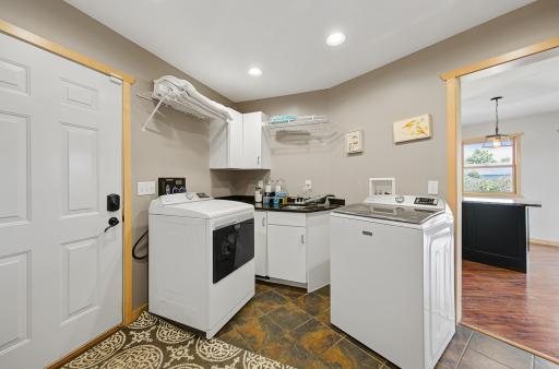 28 laundry.jpg
