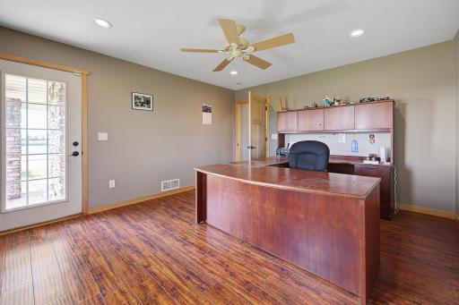 32 office.jpg