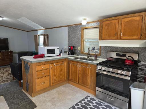 1150 Cessna Drive E, New Brighton, MN 55112