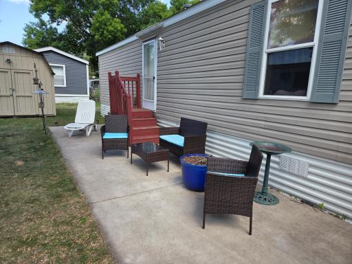 1150 Cessna Drive E, New Brighton, MN 55112