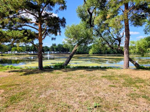 1150 Cessna Drive E, New Brighton, MN 55112
