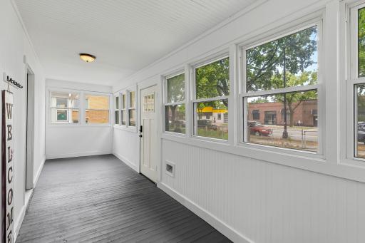 Porch is HUGE (25 X 6'11'')
