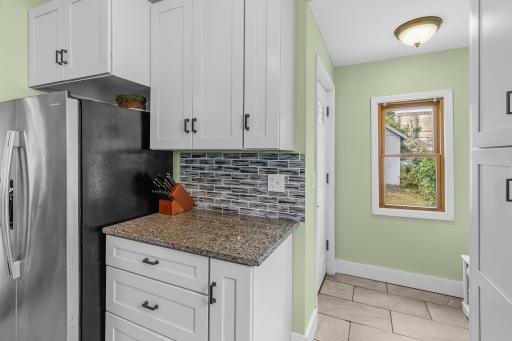 Great Mudroom with Convenient Backyard Access! A functional transition space offering easy access to the backyard—perfect for everyday coming and going, pets, kids and outdoor entertaining.