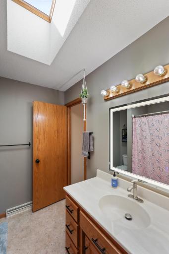 25 Pine Tree Court, Sartell, MN 56377