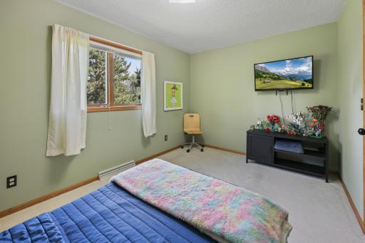 25 Pine Tree Court, Sartell, MN 56377
