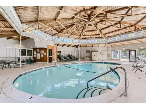 10411 Cedar Lake Road, 208, Minnetonka, MN 55305
