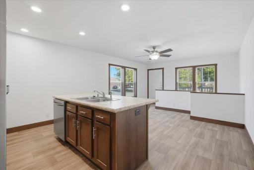 Kitchen center island