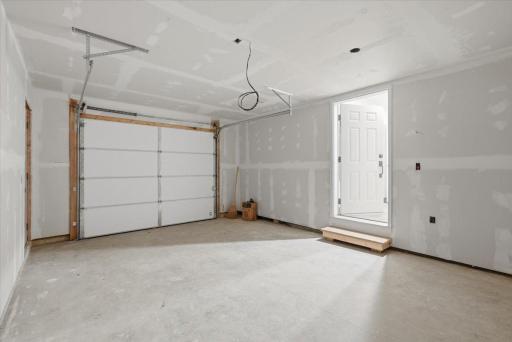 One stall garage