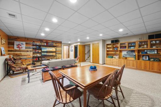 1820 Sims Road NW, Oak Grove, MN 55011