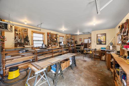 1820 Sims Road NW, Oak Grove, MN 55011