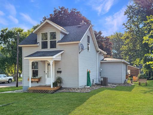 Photo for 284 2nd Street, Tracy, MN 56175 - listing #7134531 284 2nd Street, Tracy, MN 56175